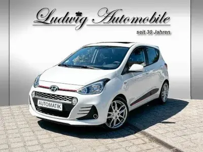 Gebraucht Hyundai i10 Style 87 PS (63 kW) 2017 Weiß Kleinwagen