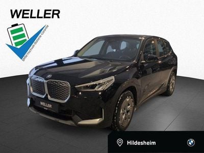 Schwarz ii (schwarz) Gebraucht 2023 BMW iX1 Performance SUV | 33.450 € (Superpreis)