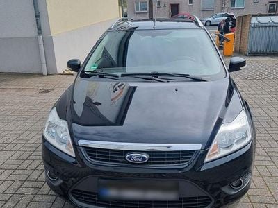 Second-hand Ford Focus 116 CP (85 kW) 2010 Negru Break