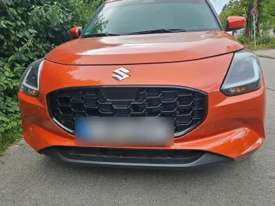 Gebraucht Suzuki Swift Comfort 83 PS (61 kW) 2024 Orange Kleinwagen