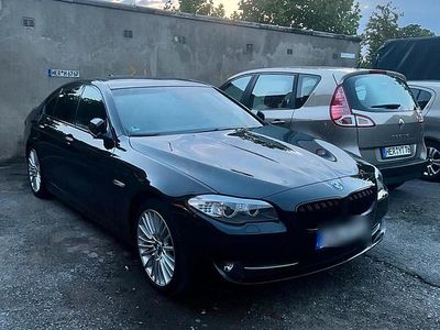BMW 528