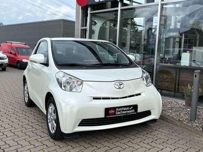 Toyota iQ