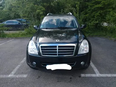 Gebraucht SsangYong Rexton 165 PS (121 kW) 2007 Schwarz SUV