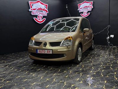 Gebraucht Renault Modus Initiale 111 PS (81 kW) 2006 Braun Van / Kleinbus