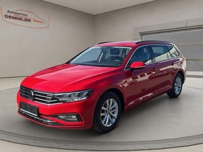 Gebraucht VW Passat R 122 PS (89 kW) 2021 Rot Kombi