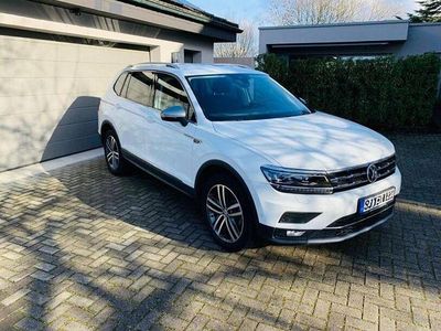 Gebraucht VW Tiguan Allspace Highline 200 PS (147 kW) 2021 Weiß SUV