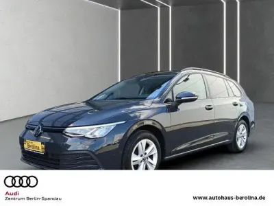 Gebraucht VW Golf VIII Life 150 PS (110 kW) 2023 Grau Kombi