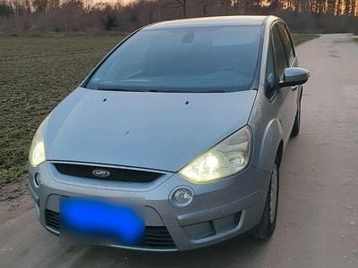 Gebraucht Ford S-MAX S 140 PS (102 kW) 2008 Silber Van / Kleinbus