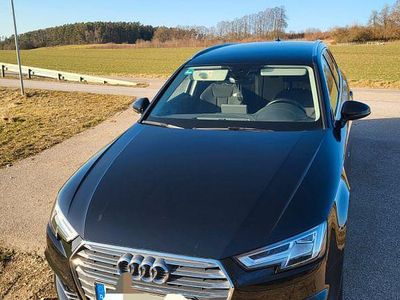 Gebraucht Audi A4 Sport 190 PS (139 kW) 2017 Schwarz Kombi