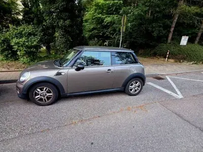 Gebraucht Mini ONE 98 PS (72 kW) 2011 Braun Kleinwagen