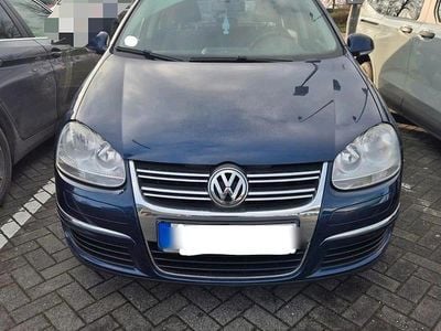 Blau Gebraucht 2009 VW Golf V Kombi | 2.450 € (Guter Preis)