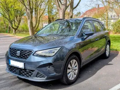 Gebraucht Seat Arona Style 110 PS (80 kW) 2024 Grau SUV