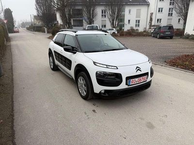 Gebraucht Citroën C4 Cactus Feel 82 PS (60 kW) 2018 Weiß Kleinwagen