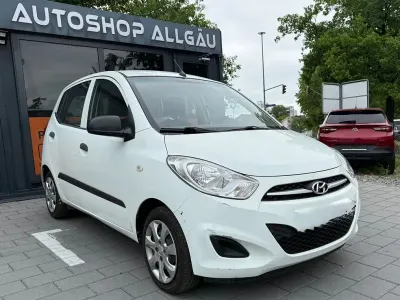 Gebraucht Hyundai i10 Classic 69 PS (50 kW) 2012 Weiß Kleinwagen