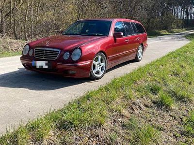 Usata Mercedes E430 Avantgarde 279 CV (205 kW) 1999 Rosso Berlina