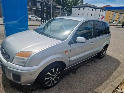 Gebraucht Ford Fusion 80 PS (58 kW) 2009 Silber Kleinwagen