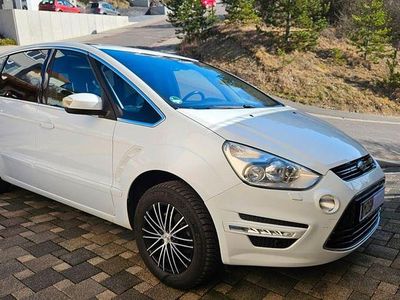 Gebraucht Ford S-MAX Titanium 200 PS (147 kW) 2011 Weiß Van / Kleinbus
