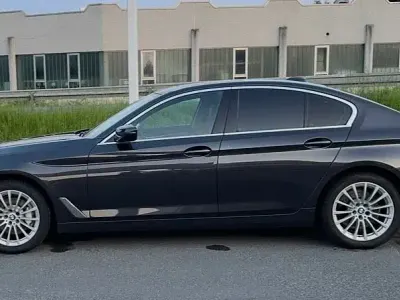 Gebraucht BMW 530 Luxury Line 265 PS (194 kW) 2018 Grau Limousine