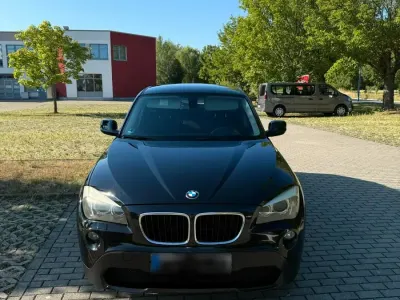 Gebraucht BMW 118 143 PS (105 kW) 2011 Schwarz Kleinwagen