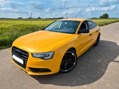 Używany Audi A5 Sportback Design 211 KM (155 kW) 2012 Żółty Hatchback