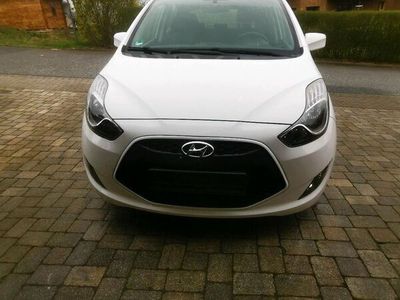 gebraucht Hyundai ix20 Classic Klima, 8fach bereift