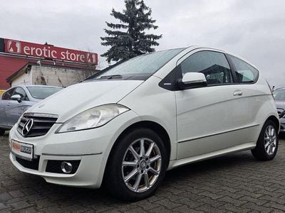 Weiß Gebraucht 2010 Mercedes A180 Edition Limousine | 3.490 € (Fairer Preis)