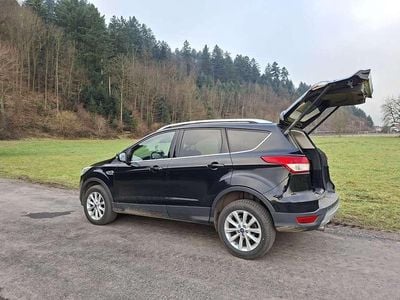 Gebraucht 2016 Ford Kuga Titanium SUV | 9.900 € (Guter Preis)