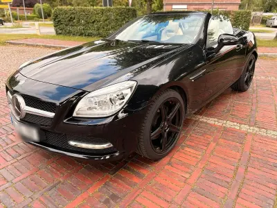 Gebraucht Mercedes SLK250 204 PS (150 kW) 2014 Schwarz Cabrio