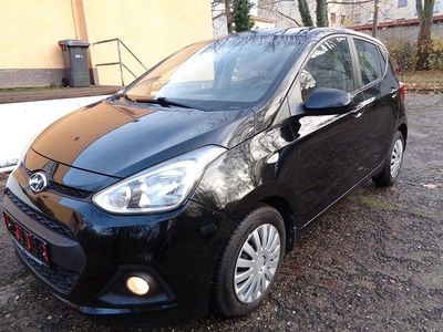 Schwarz Gebraucht 2015 Hyundai i10 Classic Kleinwagen | 5.990 € (Fairer Preis)