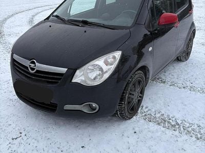 Schwarz Gebraucht 2012 Opel Agila Edition Kleinwagen | 3.500 € (Superpreis)