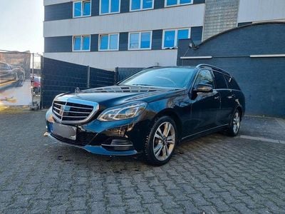 Gebraucht Mercedes E350 252 PS (185 kW) 2014 Schwarz Limousine