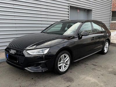 Gebraucht Audi A4 Ambiente 163 PS (119 kW) 2021 Schwarz Kombi