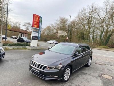 Gebraucht VW Passat Highline 150 PS (110 kW) 2018 Grau Kombi