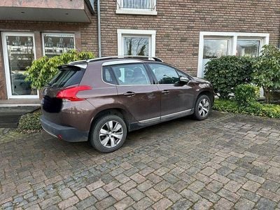 Braun Gebraucht 2014 Peugeot 2008 SUV | 6.999 € (Teuer)