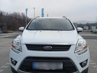 Gebraucht Ford Kuga 163 PS (119 kW) 2012 Weiß SUV