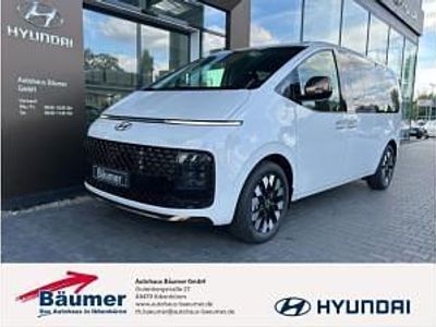 Neu Hyundai Staria Signature 160 PS (117 kW) 2026 Weiß (creamy white / sol) Van / Kleinbus