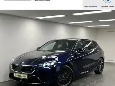 Brugt BMW M135 Performance 317 HK (233 kW) 2025 Blå Hatchback