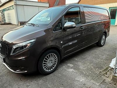 Braun Gebraucht 2015 Mercedes Vito Van | 28.560 €