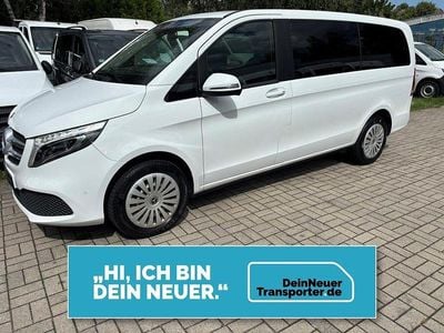 Mercedes V220