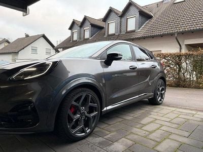 Begagnad Ford Puma ST 200 HK (147 kW) 2022 Grå SUV