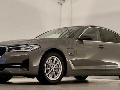 Gebraucht BMW 530e Sport Line 292 PS (214 kW) 2022 Grau Limousine
