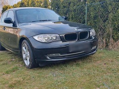 Usata BMW 116 122 CV (89 kW) 2009 Nero Utilitaria