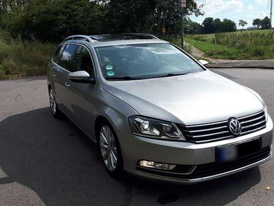 Gebraucht VW Passat 136 PS (100 kW) 2014 Grau Kombi