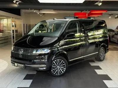 Gebraucht VW Multivan Highline 204 PS (150 kW) 2022 Schwarz Van / Kleinbus