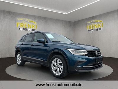 Gebraucht VW Tiguan Life 150 PS (110 kW) 2021 Blau SUV