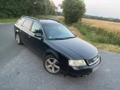 Gebraucht Audi A6 150 PS (110 kW) 2001 Blau Kombi