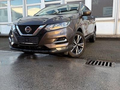 Gebraucht Nissan Qashqai 116 PS (85 kW) 2018 Braun SUV