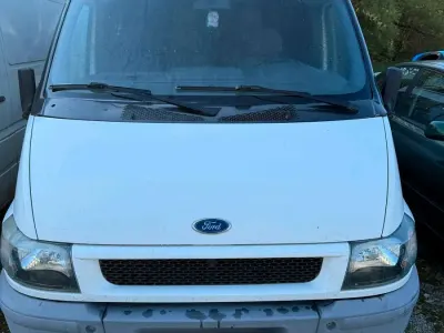 Gebraucht Ford Transit 85 PS (62 kW) 2002 Weiß Van