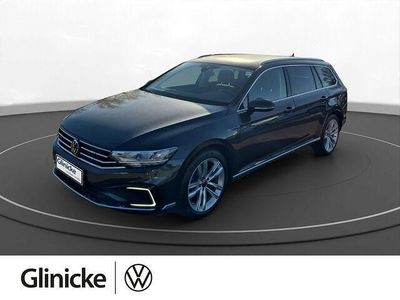 Grau Gebraucht 2020 VW Passat R-line Kombi | 26.880 € (Etwas zu teuer)