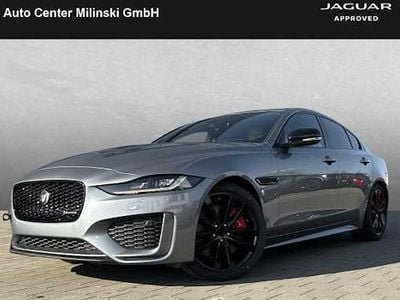 Usata Jaguar XE R-Dynamic 250 CV (183 kW) 2025 Grigio Berlina
